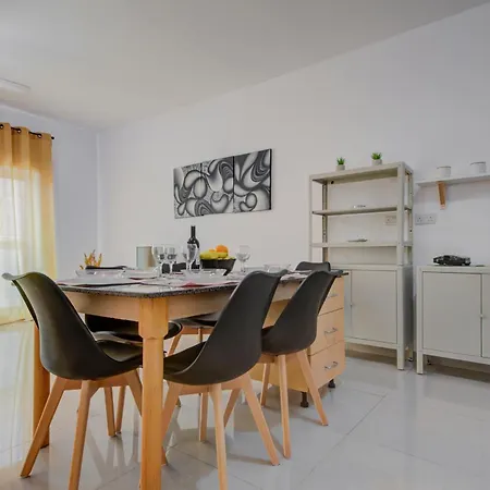 Cityscape And Penthouse Gzira