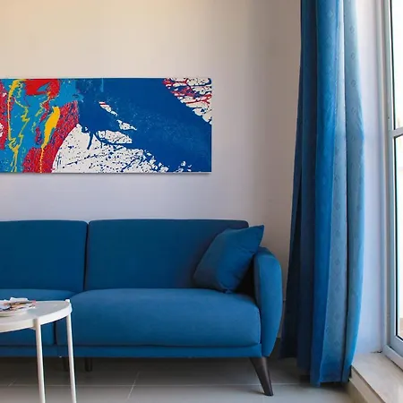 Cityscape And Penthouse *