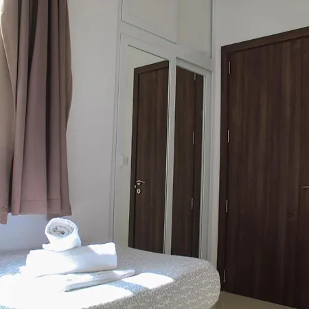 Cityscape And Penthouses By Shortletsmalta Apartment *