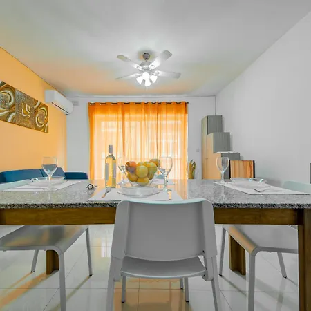 Apartament Cityscape And Penthouses By Shortletsmalta *