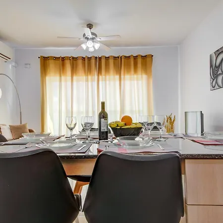 Cityscape And Penthouse Appartement *