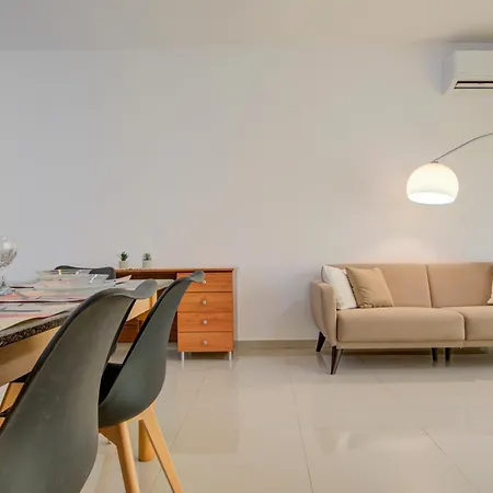 Cityscape And Penthouses By Shortletsmalta Apartament Gzira