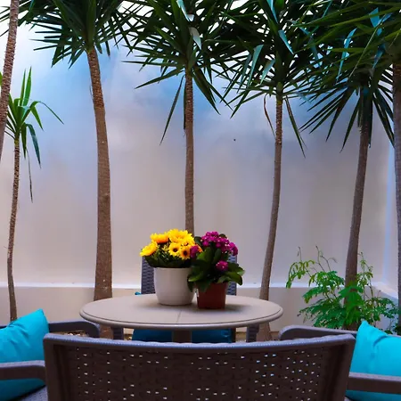 Cityscape And Penthouses By Shortletsmalta Apartament *